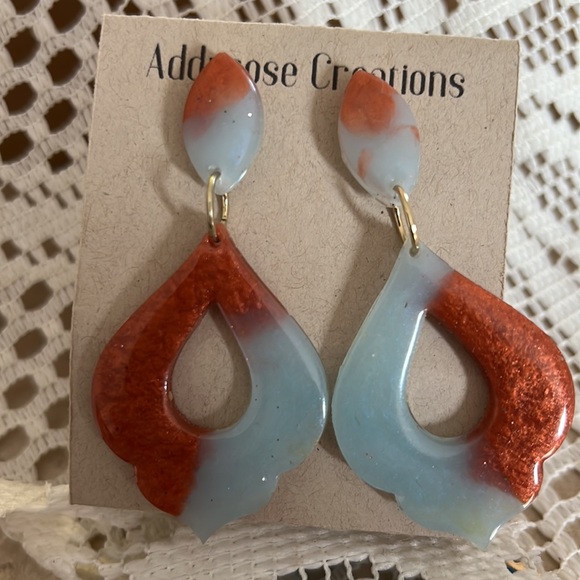 Brown & Blue dangles - Picture 3 of 3